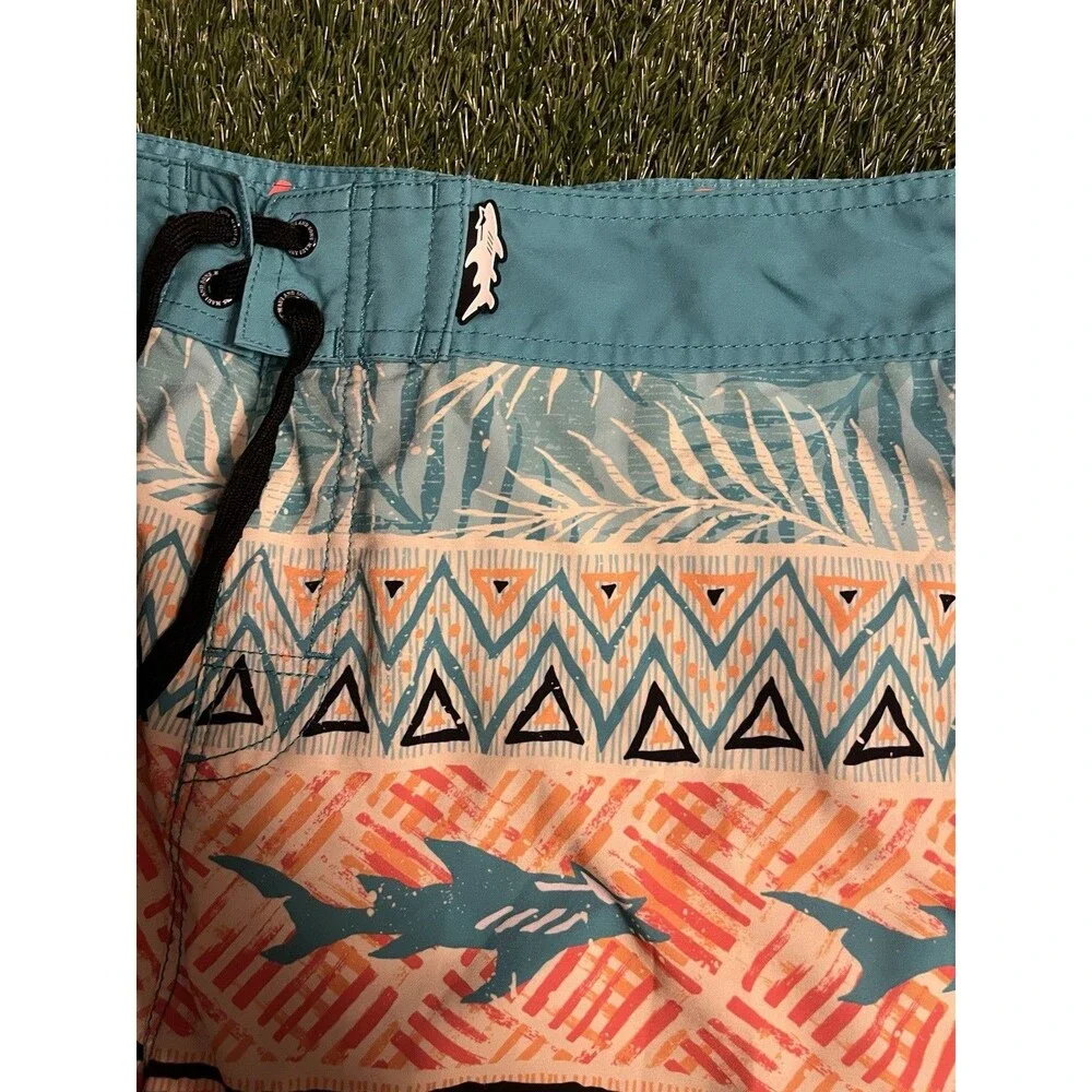 Maui And Sons Floral Color Block Size 36 Board Shorts